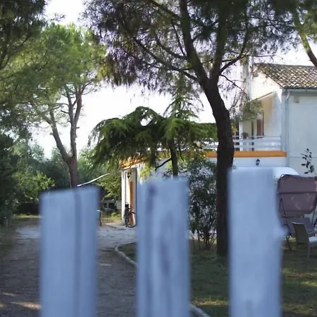 Sotto Le Stelle Bed & Breakfast Fano